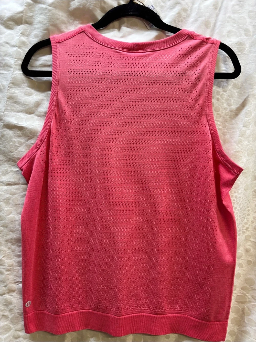 Lululemon Breeze Relax Sleeveless Pink Tank Top- lip gloss